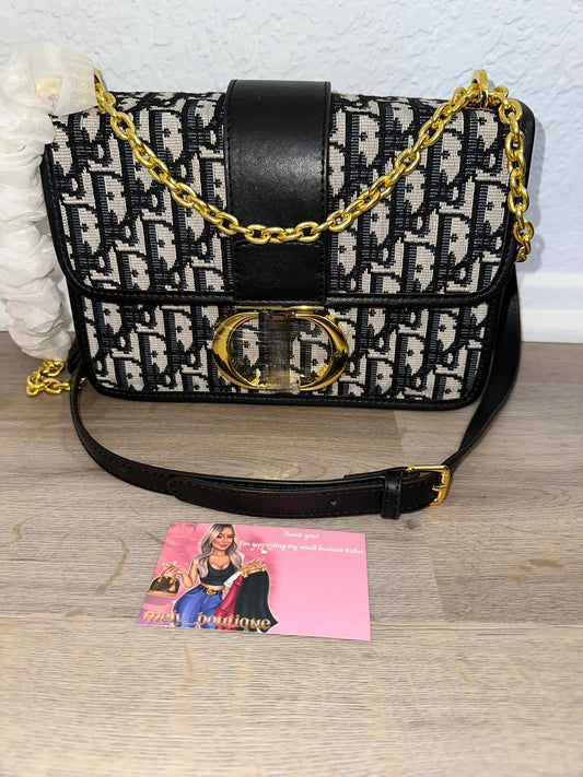 Diorie Crossbody