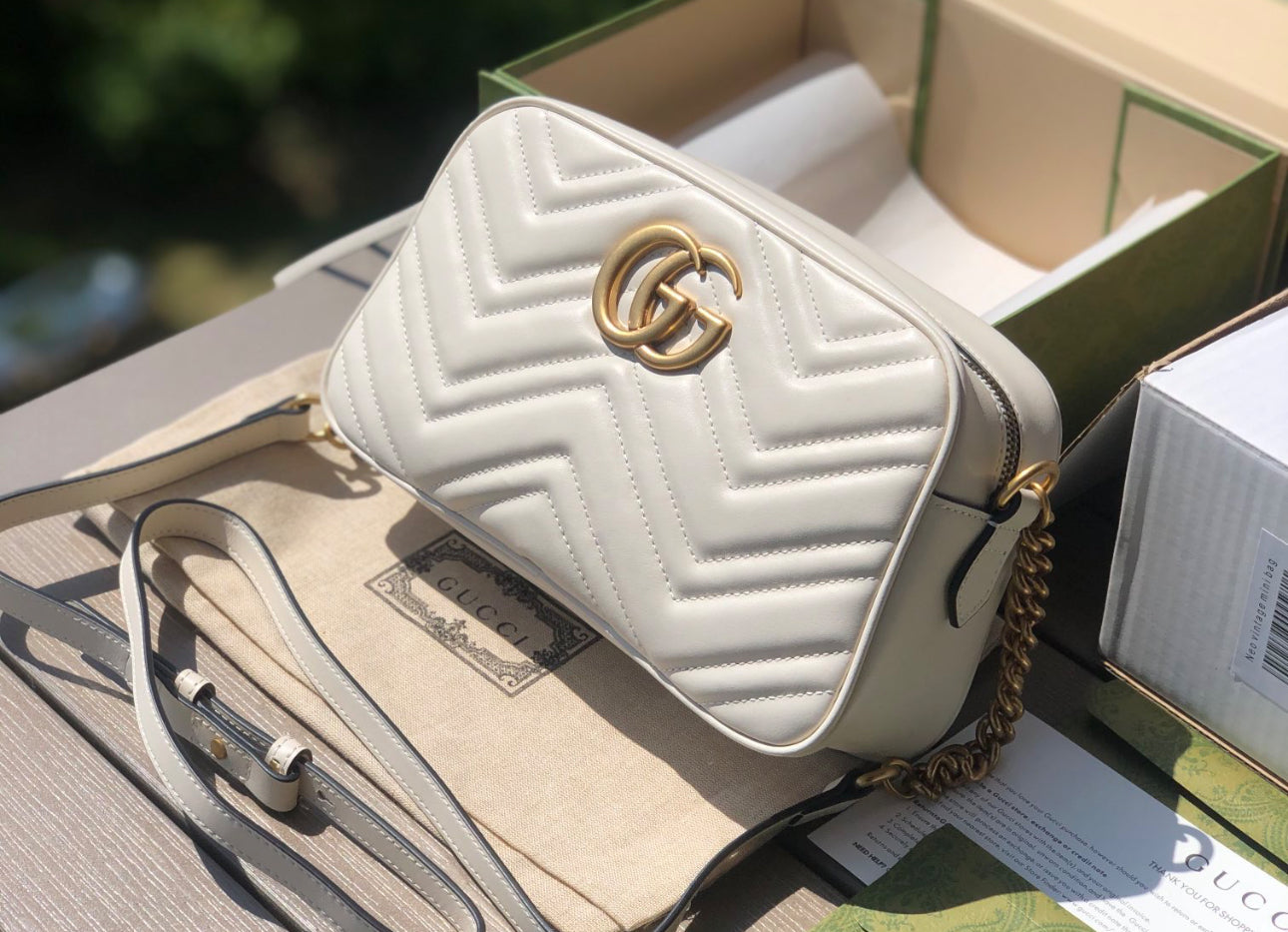 GG purse